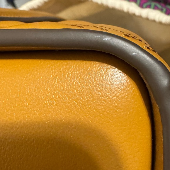 Tory Burch Fleming Convertible bag. - Picture 12 of 12